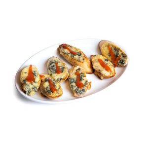 Crostini con roquefort
